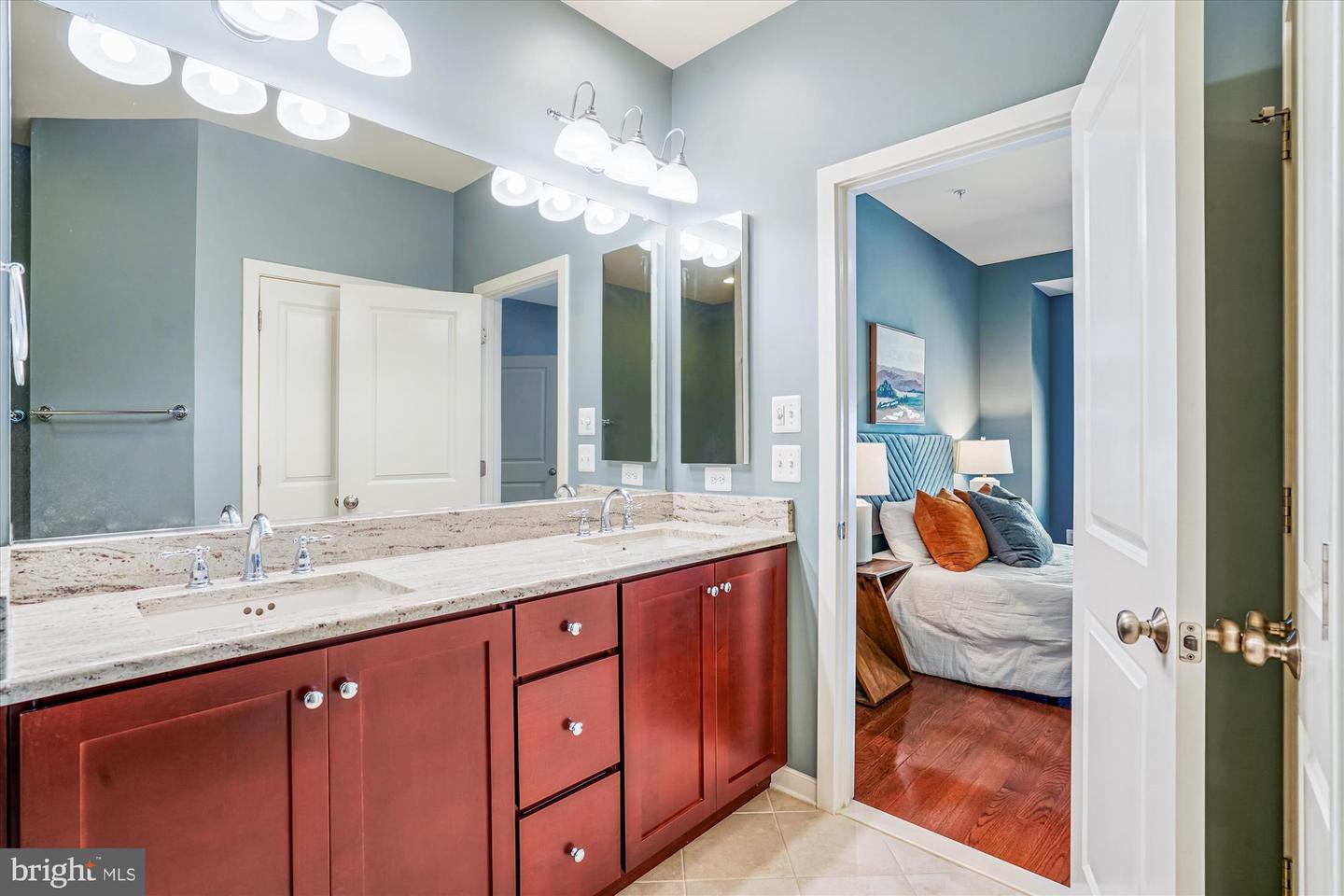 2942 PENNY LN, FAIRFAX, Virginia 22031, 3 Bedrooms Bedrooms, 12 Rooms Rooms,3 BathroomsBathrooms,Residential,For sale,2942 PENNY LN,VAFX2261128 MLS # VAFX2261128