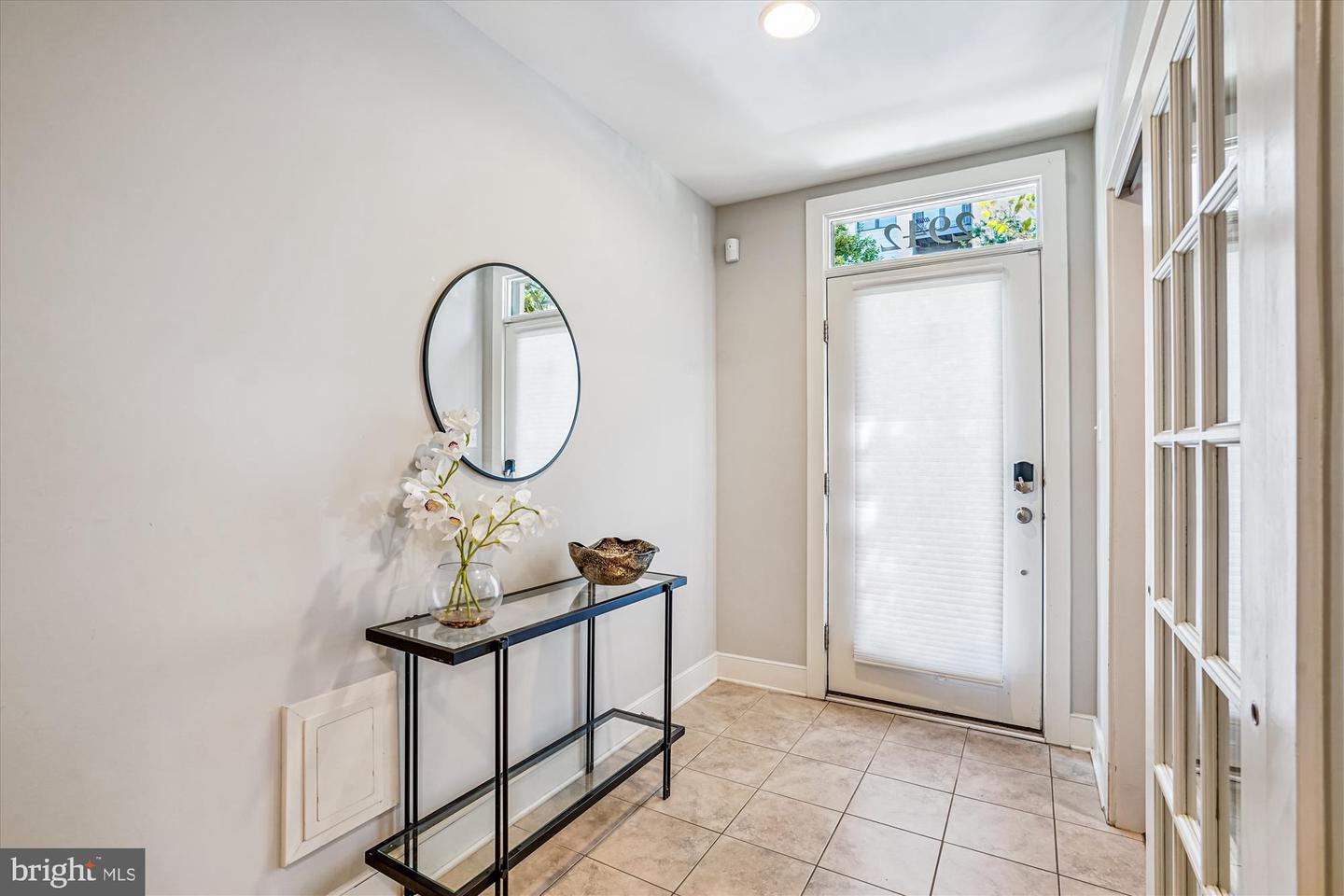 2942 PENNY LN, FAIRFAX, Virginia 22031, 3 Bedrooms Bedrooms, 12 Rooms Rooms,3 BathroomsBathrooms,Residential,For sale,2942 PENNY LN,VAFX2261128 MLS # VAFX2261128