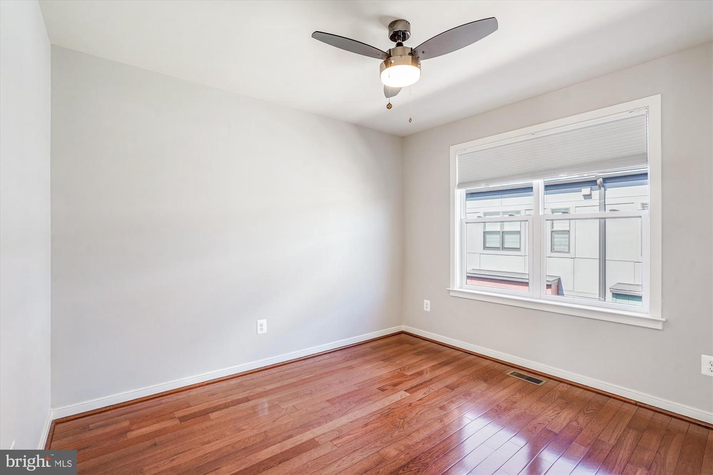 2942 PENNY LN, FAIRFAX, Virginia 22031, 3 Bedrooms Bedrooms, 12 Rooms Rooms,3 BathroomsBathrooms,Residential,For sale,2942 PENNY LN,VAFX2261128 MLS # VAFX2261128
