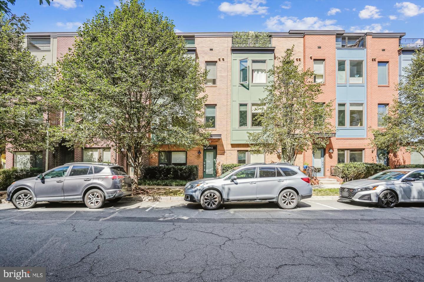 2942 PENNY LN, FAIRFAX, Virginia 22031, 3 Bedrooms Bedrooms, 12 Rooms Rooms,3 BathroomsBathrooms,Residential,For sale,2942 PENNY LN,VAFX2261128 MLS # VAFX2261128