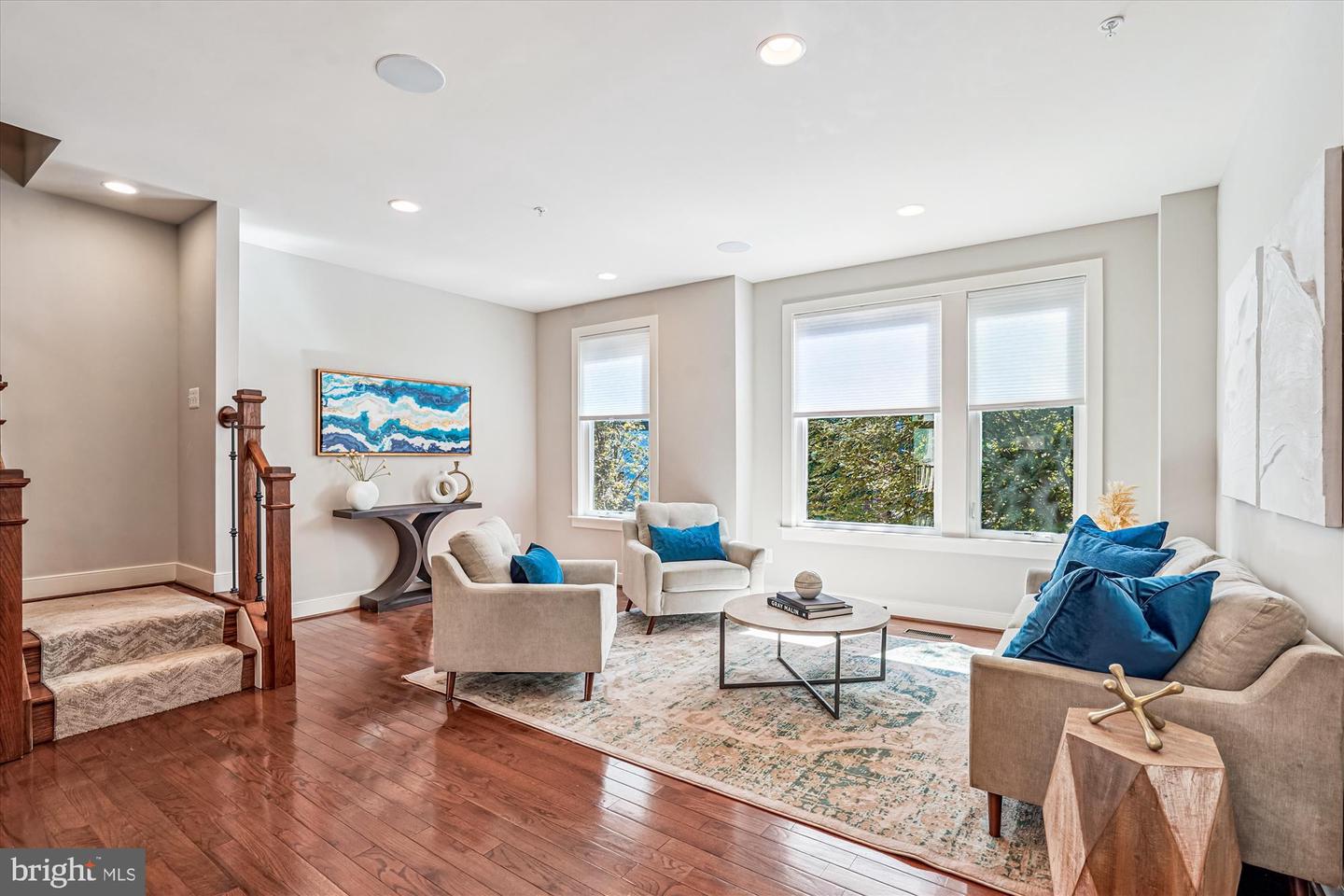2942 PENNY LN, FAIRFAX, Virginia 22031, 3 Bedrooms Bedrooms, 12 Rooms Rooms,3 BathroomsBathrooms,Residential,For sale,2942 PENNY LN,VAFX2261128 MLS # VAFX2261128