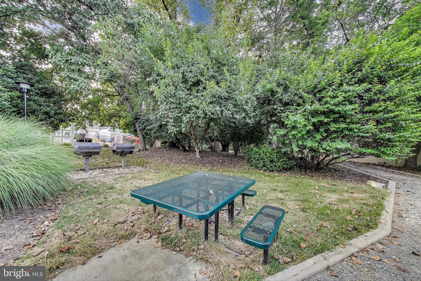 600 ROOSEVELT BLVD #407, FALLS CHURCH, Virginia 22044, 1 Bedroom Bedrooms, ,1 BathroomBathrooms,Residential,For sale,600 ROOSEVELT BLVD #407,VAFA2003208 MLS # VAFA2003208
