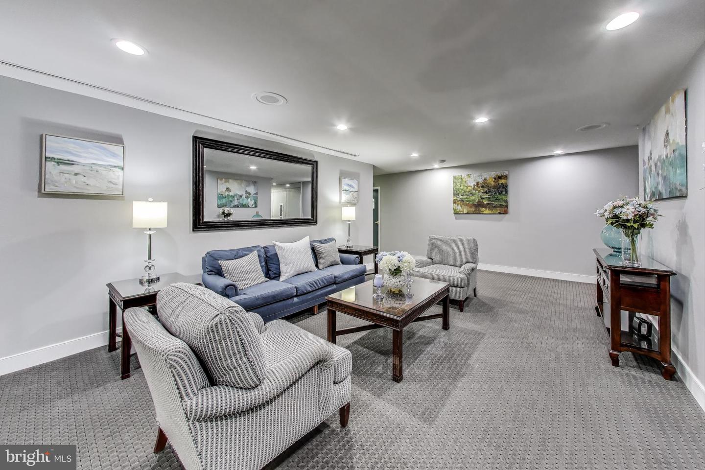 600 ROOSEVELT BLVD #407, FALLS CHURCH, Virginia 22044, 1 Bedroom Bedrooms, ,1 BathroomBathrooms,Residential,For sale,600 ROOSEVELT BLVD #407,VAFA2003208 MLS # VAFA2003208