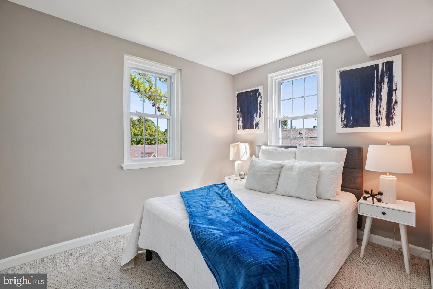 4819 28TH ST S #B, ARLINGTON, Virginia 22206, 3 Bedrooms Bedrooms, ,2 BathroomsBathrooms,Residential,For sale,4819 28TH ST S #B,VAAR2062270 MLS # VAAR2062270