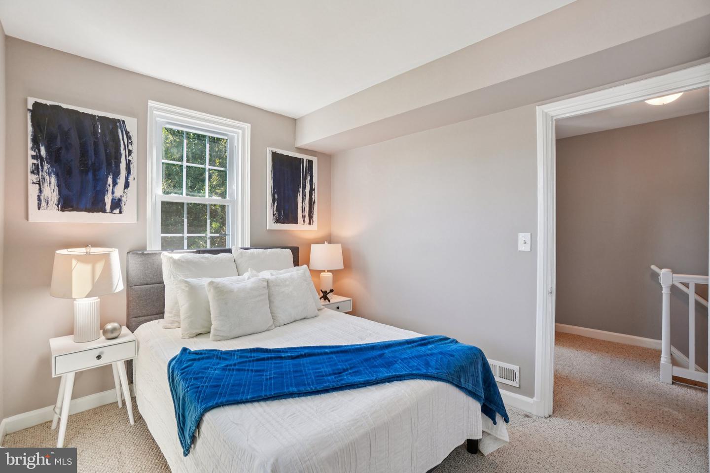 4819 28TH ST S #B, ARLINGTON, Virginia 22206, 3 Bedrooms Bedrooms, ,2 BathroomsBathrooms,Residential,For sale,4819 28TH ST S #B,VAAR2062270 MLS # VAAR2062270