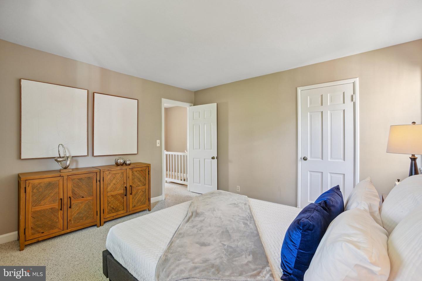 4819 28TH ST S #B, ARLINGTON, Virginia 22206, 3 Bedrooms Bedrooms, ,2 BathroomsBathrooms,Residential,For sale,4819 28TH ST S #B,VAAR2062270 MLS # VAAR2062270