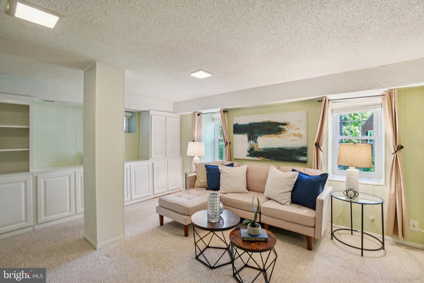 4819 28TH ST S #B, ARLINGTON, Virginia 22206, 3 Bedrooms Bedrooms, ,2 BathroomsBathrooms,Residential,For sale,4819 28TH ST S #B,VAAR2062270 MLS # VAAR2062270