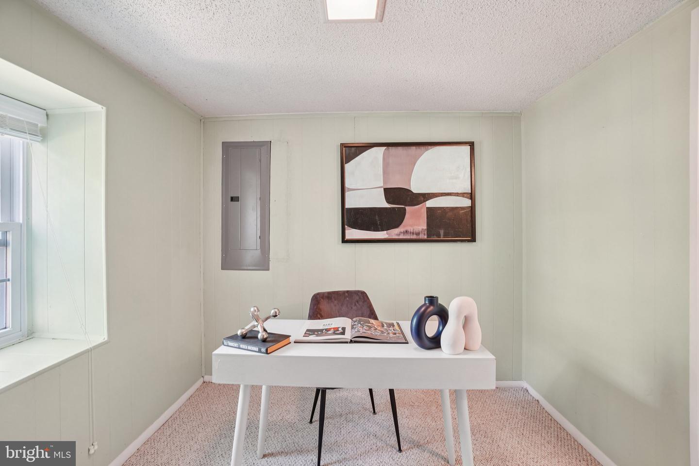 4819 28TH ST S #B, ARLINGTON, Virginia 22206, 3 Bedrooms Bedrooms, ,2 BathroomsBathrooms,Residential,For sale,4819 28TH ST S #B,VAAR2062270 MLS # VAAR2062270