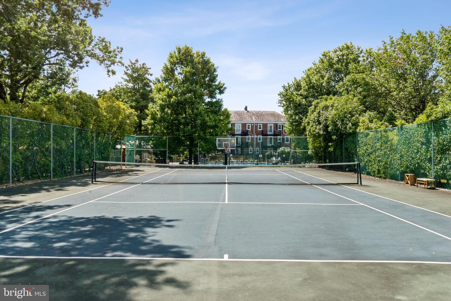 4819 28TH ST S #B, ARLINGTON, Virginia 22206, 3 Bedrooms Bedrooms, ,2 BathroomsBathrooms,Residential,For sale,4819 28TH ST S #B,VAAR2062270 MLS # VAAR2062270