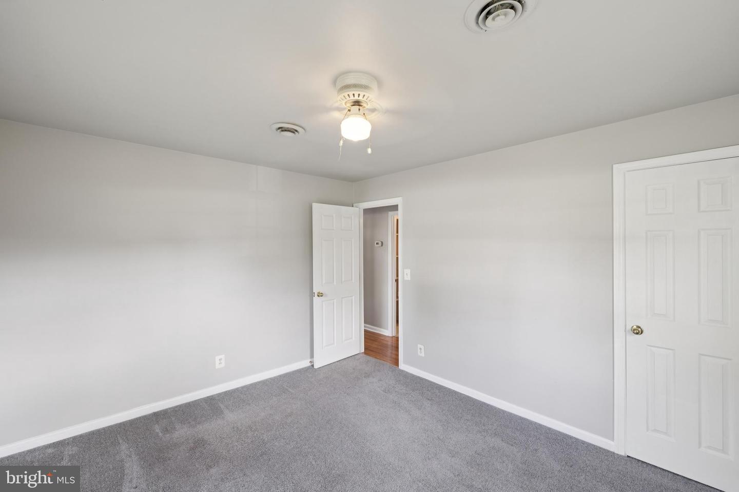200 PENDER ST, FREDERICKSBURG, Virginia 22408, 4 Bedrooms Bedrooms, ,2 BathroomsBathrooms,Residential,For sale,200 PENDER ST,VASP2035476 MLS # VASP2035476