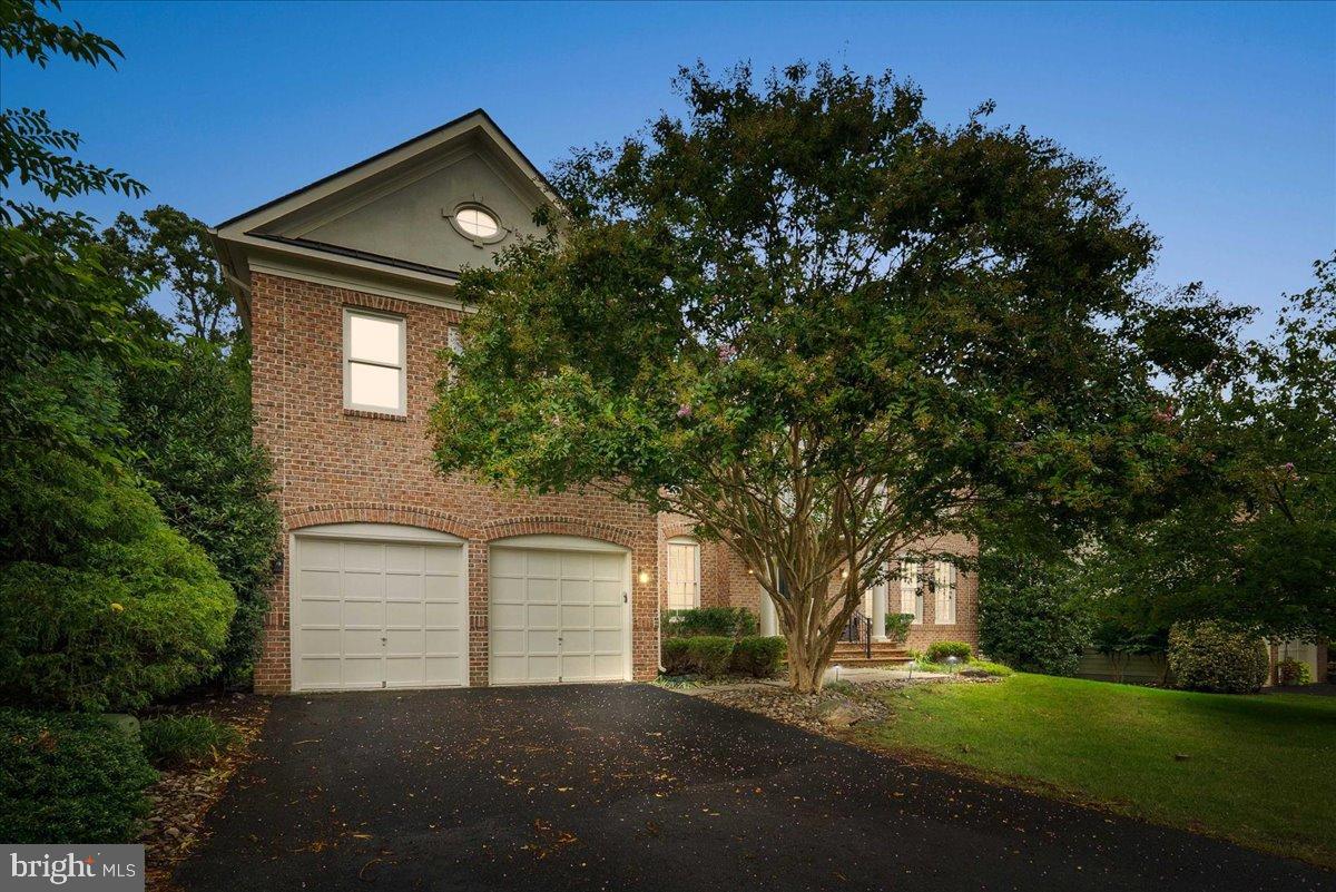 43557 TUCKAWAY PL, LEESBURG, Virginia 20176, 5 Bedrooms Bedrooms, 10 Rooms Rooms,4 BathroomsBathrooms,Residential,For sale,43557 TUCKAWAY PL,VALO2104590 MLS # VALO2104590