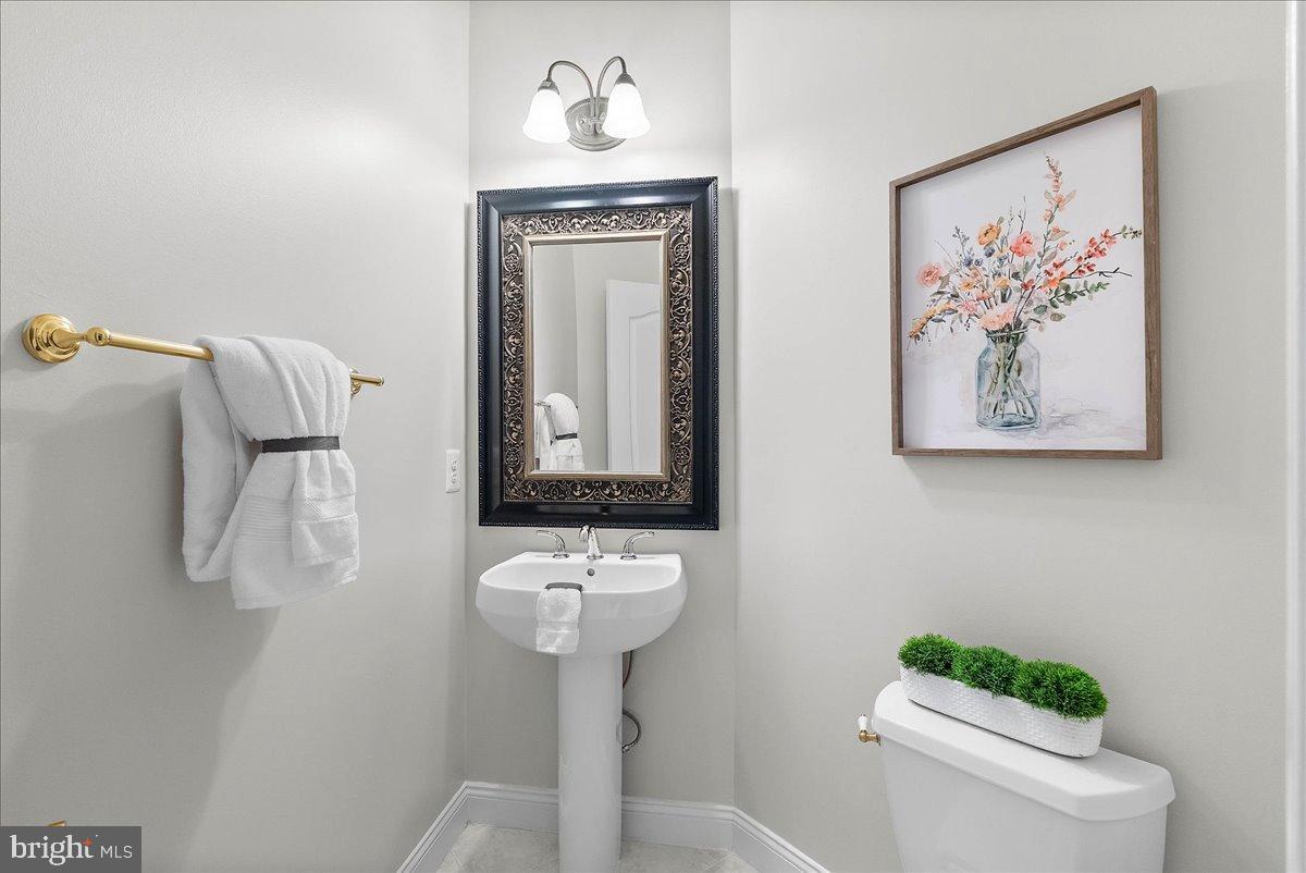 43557 TUCKAWAY PL, LEESBURG, Virginia 20176, 5 Bedrooms Bedrooms, 10 Rooms Rooms,4 BathroomsBathrooms,Residential,For sale,43557 TUCKAWAY PL,VALO2104590 MLS # VALO2104590