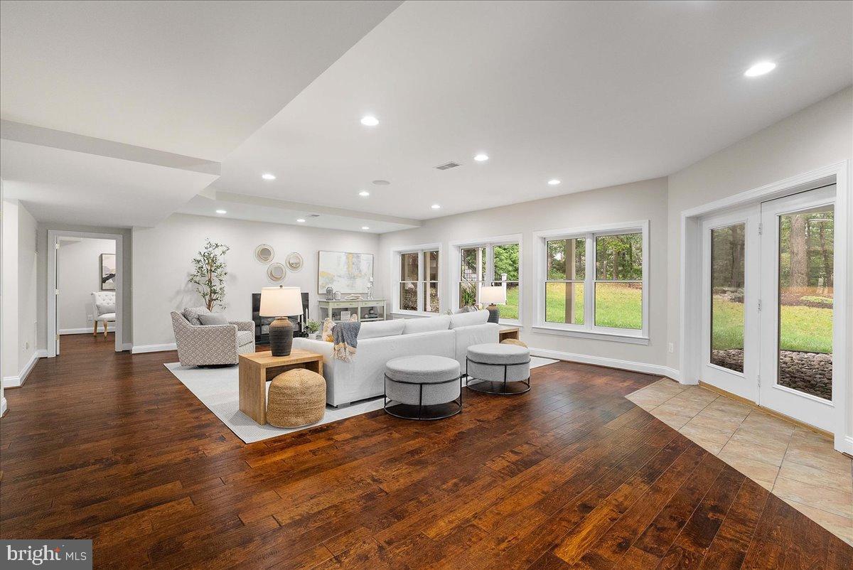 43557 TUCKAWAY PL, LEESBURG, Virginia 20176, 5 Bedrooms Bedrooms, 10 Rooms Rooms,4 BathroomsBathrooms,Residential,For sale,43557 TUCKAWAY PL,VALO2104590 MLS # VALO2104590