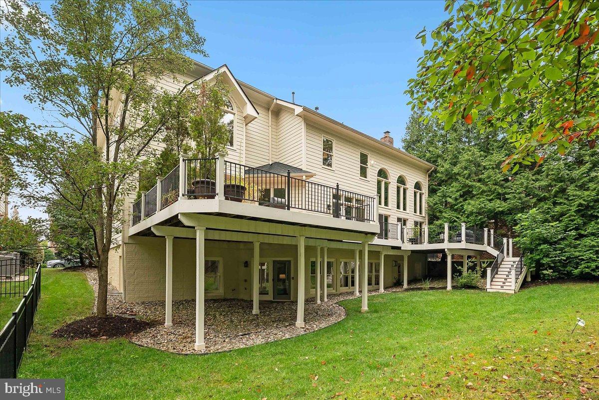 43557 TUCKAWAY PL, LEESBURG, Virginia 20176, 5 Bedrooms Bedrooms, 10 Rooms Rooms,4 BathroomsBathrooms,Residential,For sale,43557 TUCKAWAY PL,VALO2104590 MLS # VALO2104590