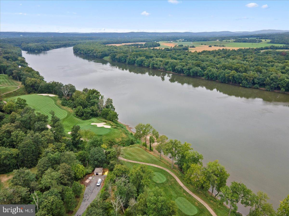43557 TUCKAWAY PL, LEESBURG, Virginia 20176, 5 Bedrooms Bedrooms, 10 Rooms Rooms,4 BathroomsBathrooms,Residential,For sale,43557 TUCKAWAY PL,VALO2104590 MLS # VALO2104590