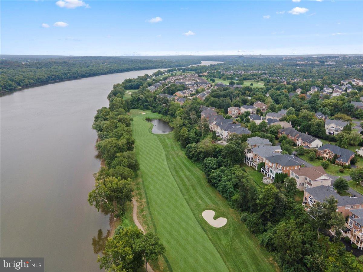 43557 TUCKAWAY PL, LEESBURG, Virginia 20176, 5 Bedrooms Bedrooms, 10 Rooms Rooms,4 BathroomsBathrooms,Residential,For sale,43557 TUCKAWAY PL,VALO2104590 MLS # VALO2104590