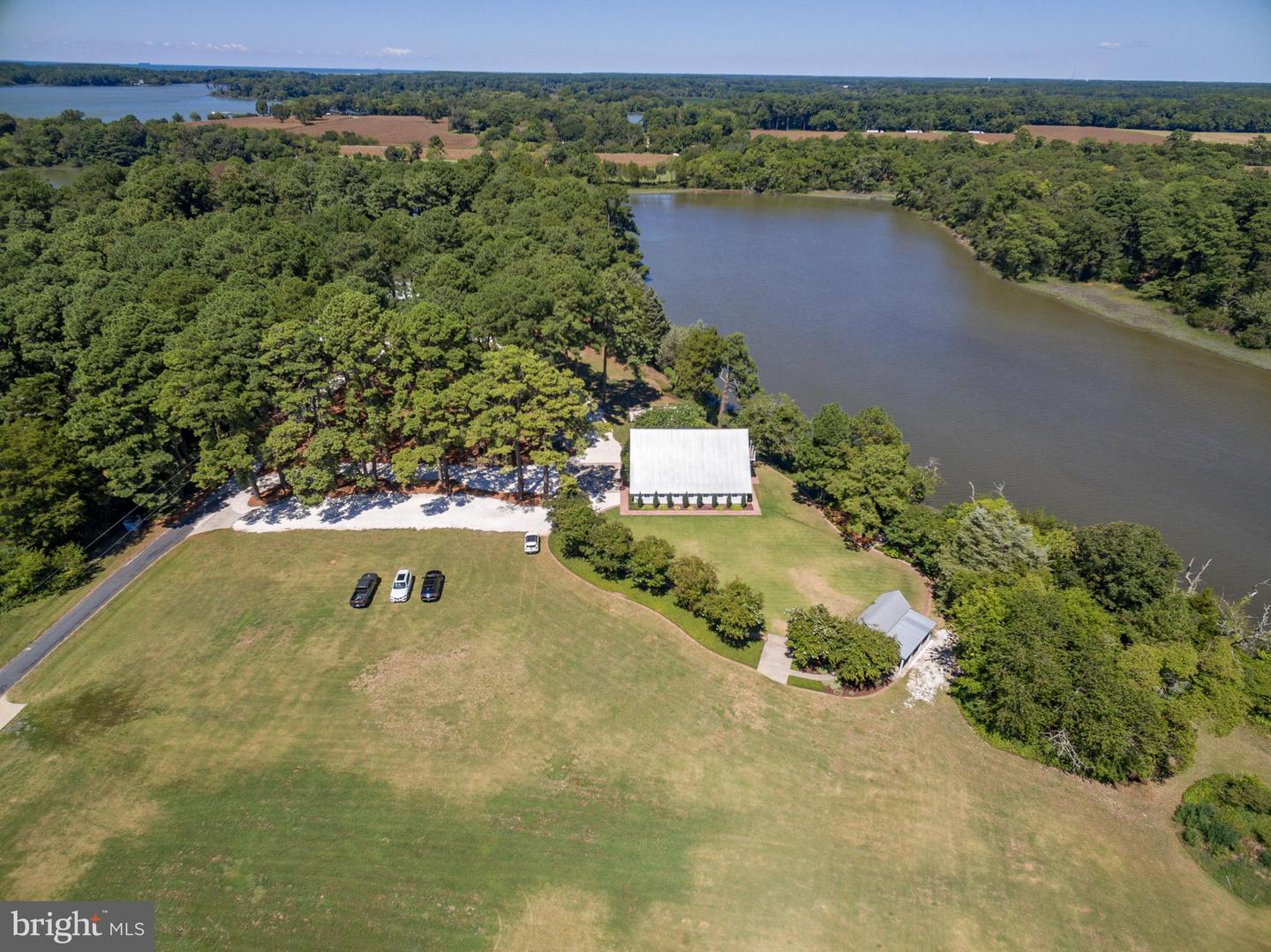 20031 OAKLAND FARM RD, CAPE CHARLES, Virginia 23310, 5 Bedrooms Bedrooms, 16 Rooms Rooms,5 BathroomsBathrooms,Residential,For sale,20031 OAKLAND FARM RD,VANH2000064 MLS # VANH2000064