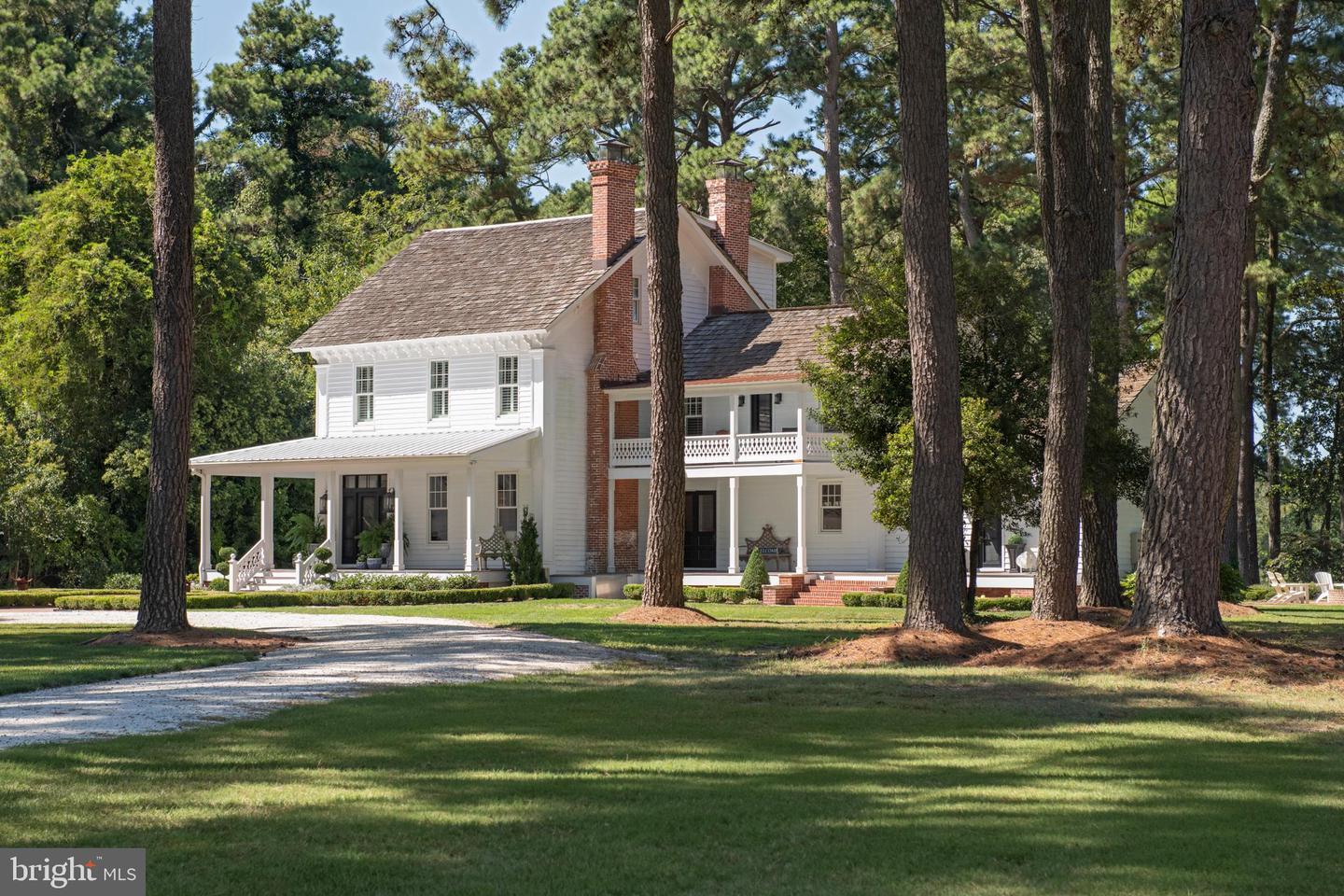 20031 OAKLAND FARM RD, CAPE CHARLES, Virginia 23310, 5 Bedrooms Bedrooms, 16 Rooms Rooms,5 BathroomsBathrooms,Residential,For sale,20031 OAKLAND FARM RD,VANH2000064 MLS # VANH2000064