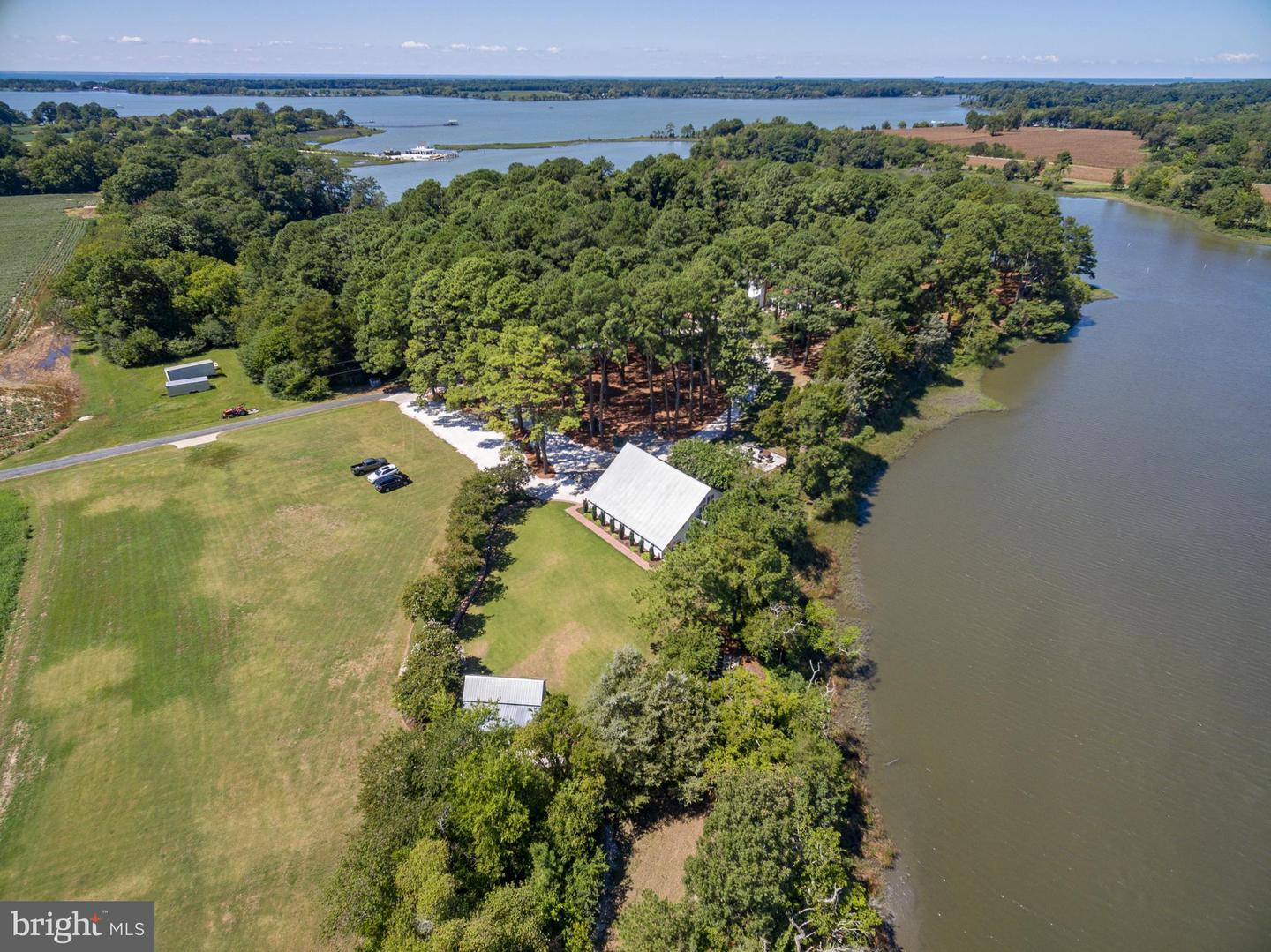 20031 OAKLAND FARM RD, CAPE CHARLES, Virginia 23310, 5 Bedrooms Bedrooms, 16 Rooms Rooms,5 BathroomsBathrooms,Residential,For sale,20031 OAKLAND FARM RD,VANH2000064 MLS # VANH2000064