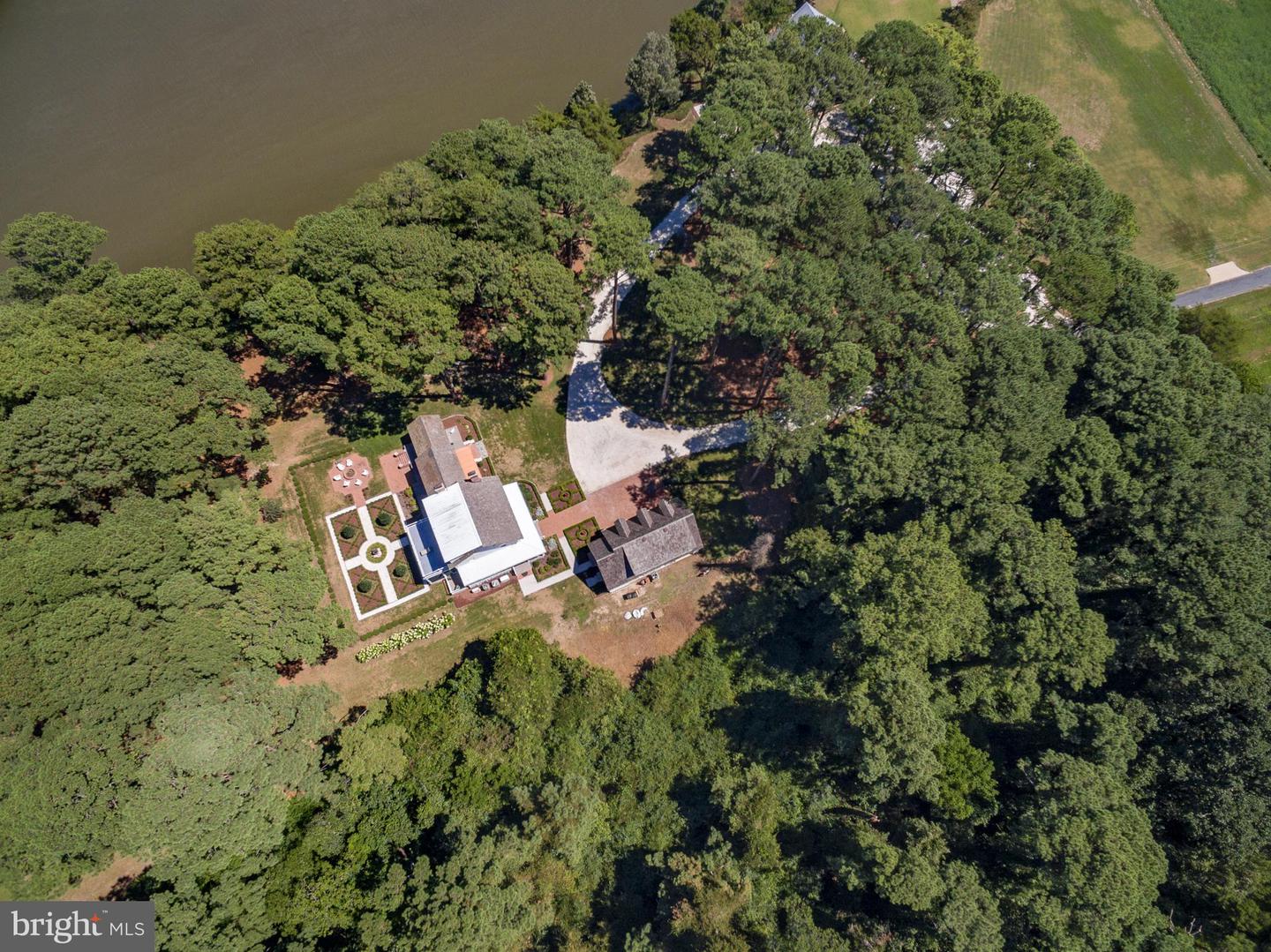 20031 OAKLAND FARM RD, CAPE CHARLES, Virginia 23310, 5 Bedrooms Bedrooms, 16 Rooms Rooms,5 BathroomsBathrooms,Residential,For sale,20031 OAKLAND FARM RD,VANH2000064 MLS # VANH2000064