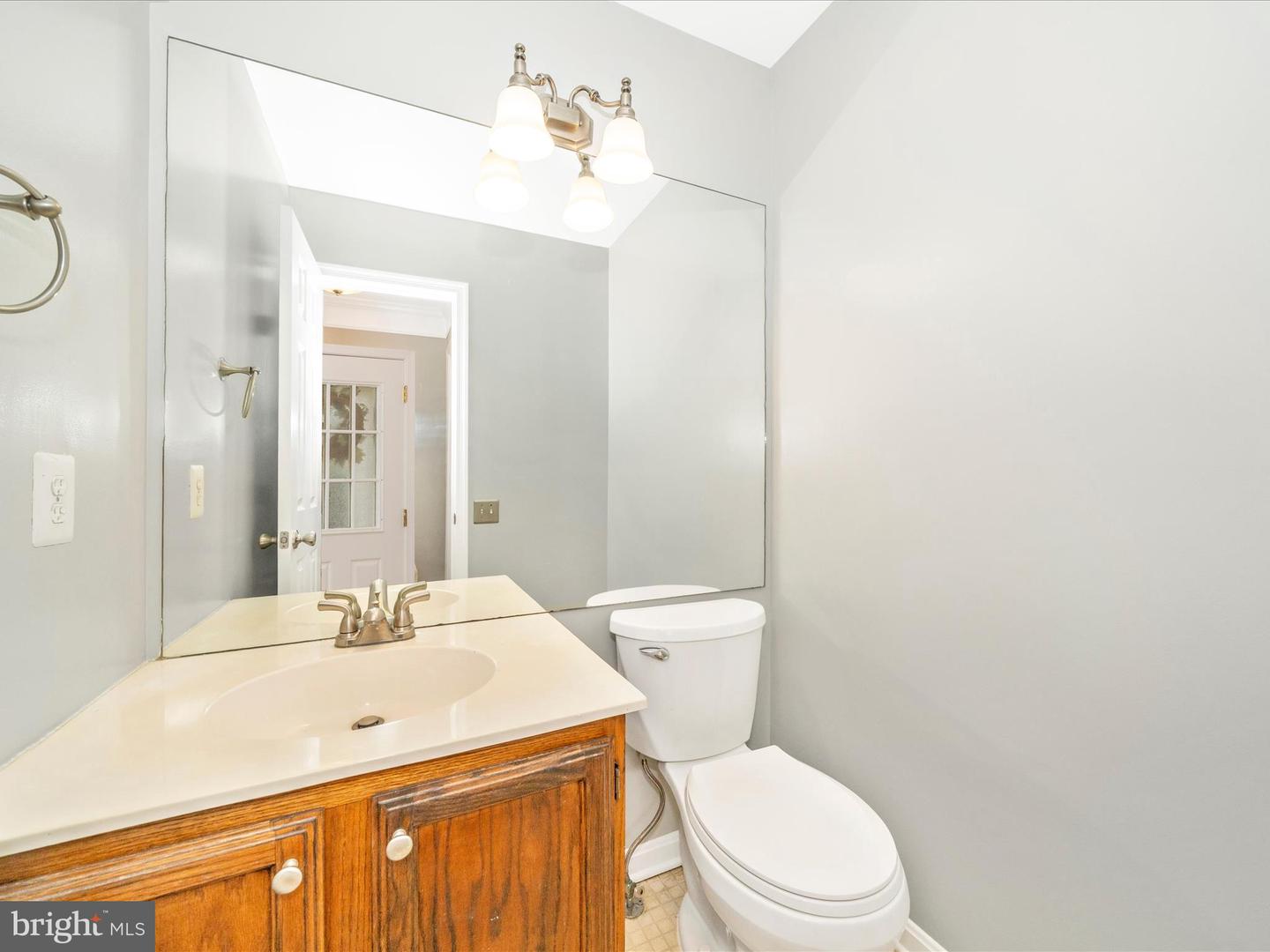 2661 MCGUFFEYS CT, WOODBRIDGE, Virginia 22191, 3 Bedrooms Bedrooms, ,2 BathroomsBathrooms,Residential,For sale,2661 MCGUFFEYS CT,VAPW2101654 MLS # VAPW2101654