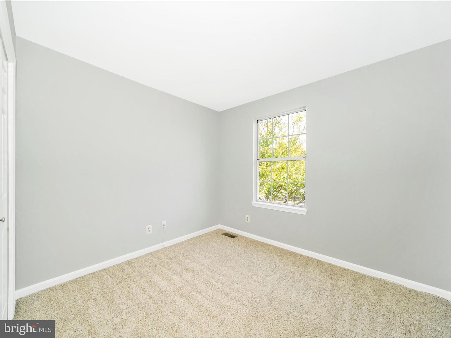 2661 MCGUFFEYS CT, WOODBRIDGE, Virginia 22191, 3 Bedrooms Bedrooms, ,2 BathroomsBathrooms,Residential,For sale,2661 MCGUFFEYS CT,VAPW2101654 MLS # VAPW2101654