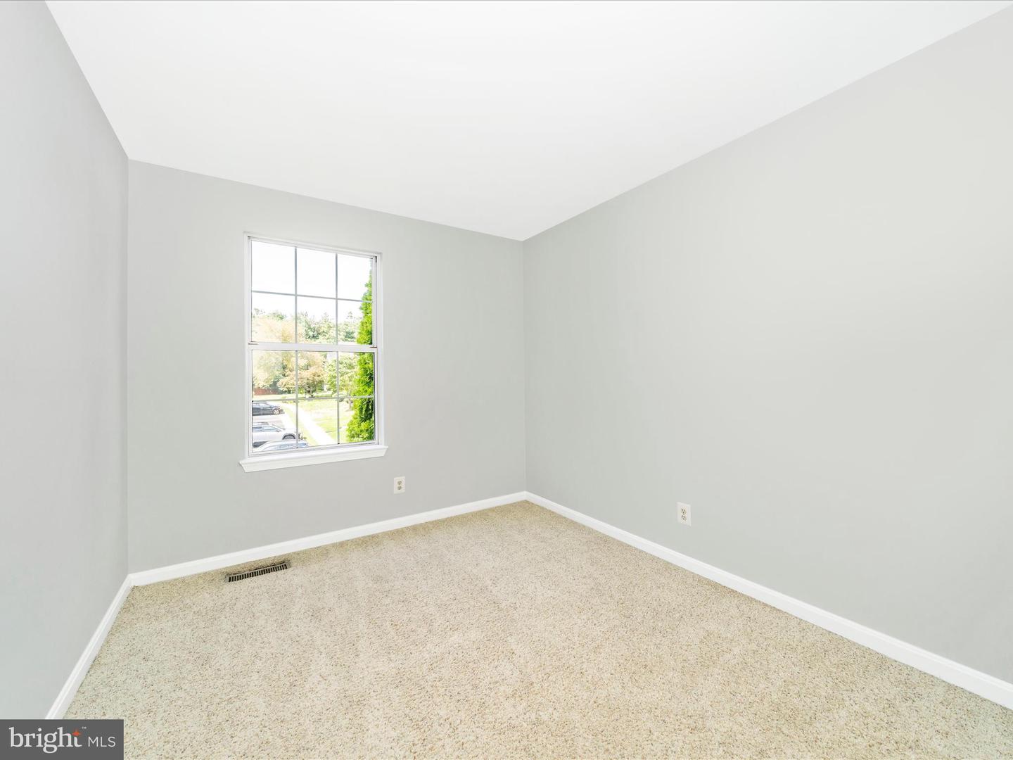 2661 MCGUFFEYS CT, WOODBRIDGE, Virginia 22191, 3 Bedrooms Bedrooms, ,2 BathroomsBathrooms,Residential,For sale,2661 MCGUFFEYS CT,VAPW2101654 MLS # VAPW2101654