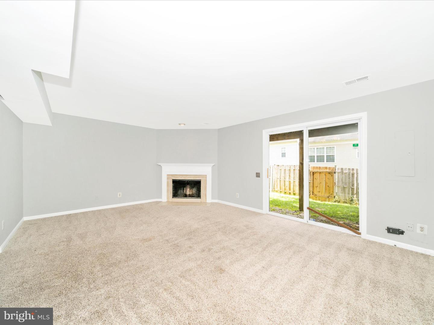 2661 MCGUFFEYS CT, WOODBRIDGE, Virginia 22191, 3 Bedrooms Bedrooms, ,2 BathroomsBathrooms,Residential,For sale,2661 MCGUFFEYS CT,VAPW2101654 MLS # VAPW2101654
