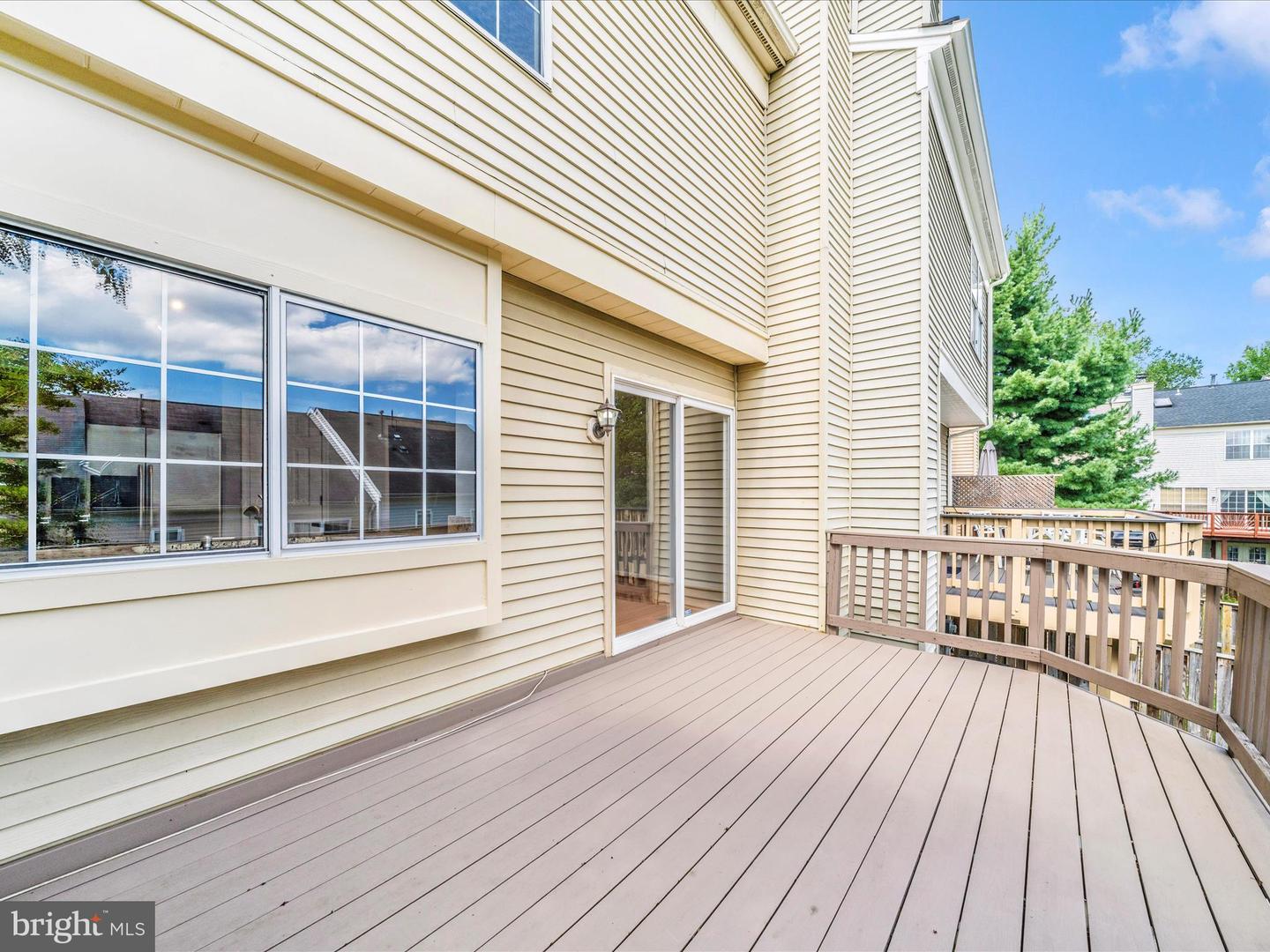 2661 MCGUFFEYS CT, WOODBRIDGE, Virginia 22191, 3 Bedrooms Bedrooms, ,2 BathroomsBathrooms,Residential,For sale,2661 MCGUFFEYS CT,VAPW2101654 MLS # VAPW2101654