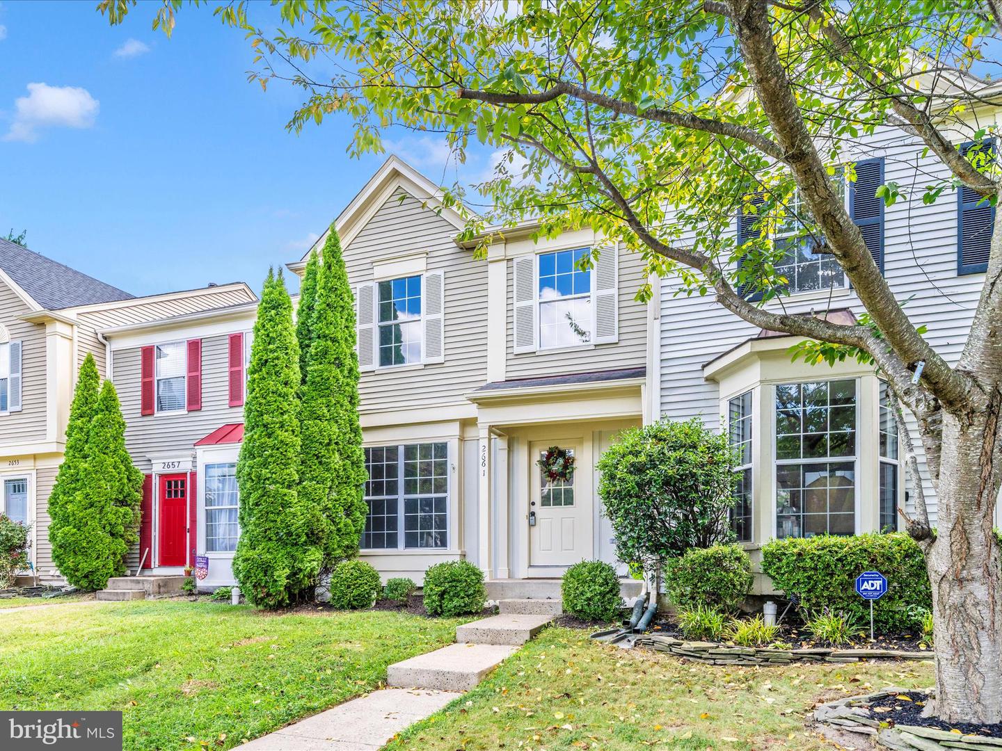 2661 MCGUFFEYS CT, WOODBRIDGE, Virginia 22191, 3 Bedrooms Bedrooms, ,2 BathroomsBathrooms,Residential,For sale,2661 MCGUFFEYS CT,VAPW2101654 MLS # VAPW2101654