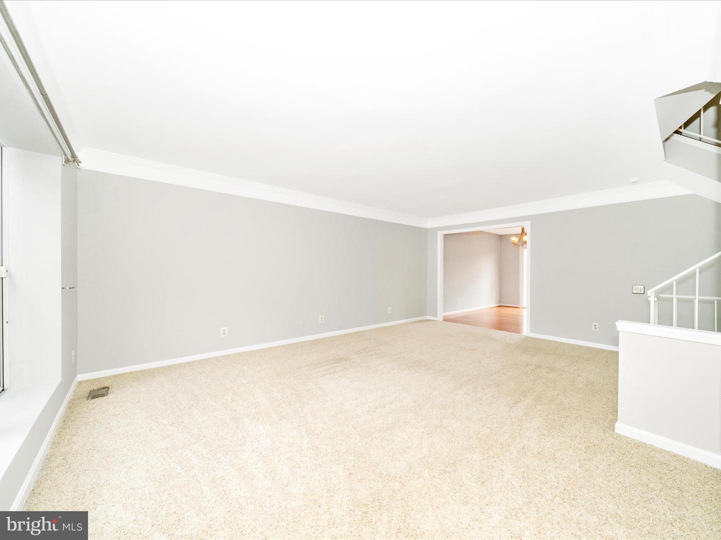 2661 MCGUFFEYS CT, WOODBRIDGE, Virginia 22191, 3 Bedrooms Bedrooms, ,2 BathroomsBathrooms,Residential,For sale,2661 MCGUFFEYS CT,VAPW2101654 MLS # VAPW2101654