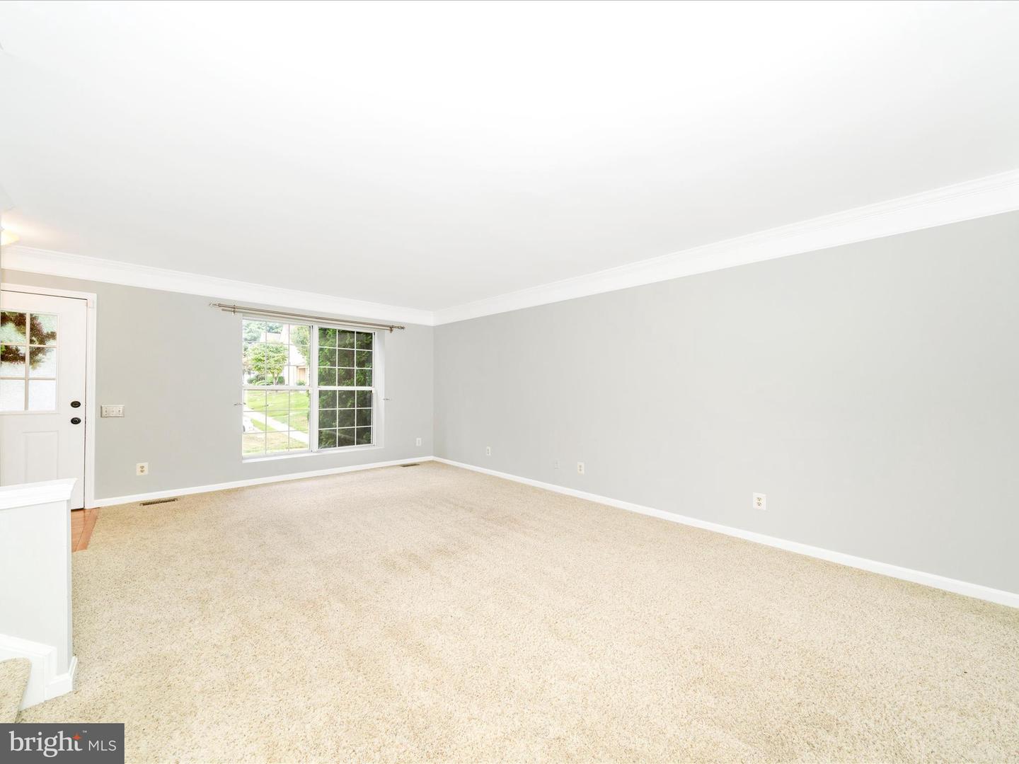 2661 MCGUFFEYS CT, WOODBRIDGE, Virginia 22191, 3 Bedrooms Bedrooms, ,2 BathroomsBathrooms,Residential,For sale,2661 MCGUFFEYS CT,VAPW2101654 MLS # VAPW2101654