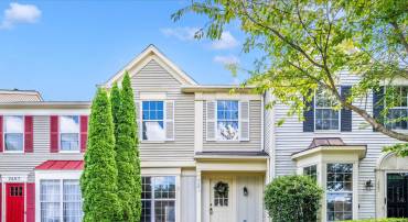 2661 MCGUFFEYS CT, WOODBRIDGE, Virginia 22191, 3 Bedrooms Bedrooms, ,2 BathroomsBathrooms,Residential,For sale,2661 MCGUFFEYS CT,VAPW2101654 MLS # VAPW2101654
