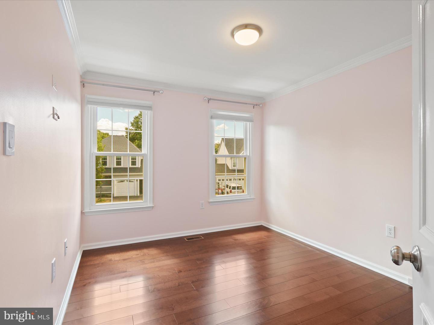 13250 STONE HEATHER, HERNDON, Virginia 20171, 3 Bedrooms Bedrooms, 7 Rooms Rooms,2 BathroomsBathrooms,Residential,For sale,13250 STONE HEATHER,VAFX2262004 MLS # VAFX2262004