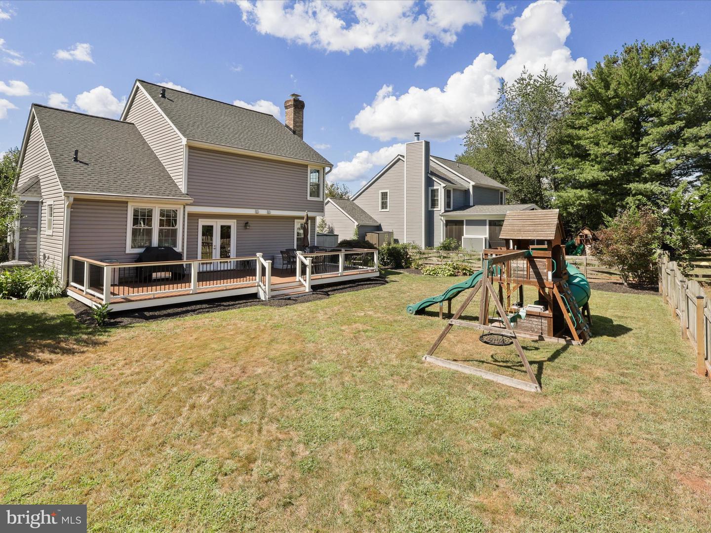 13250 STONE HEATHER, HERNDON, Virginia 20171, 3 Bedrooms Bedrooms, 7 Rooms Rooms,2 BathroomsBathrooms,Residential,For sale,13250 STONE HEATHER,VAFX2262004 MLS # VAFX2262004