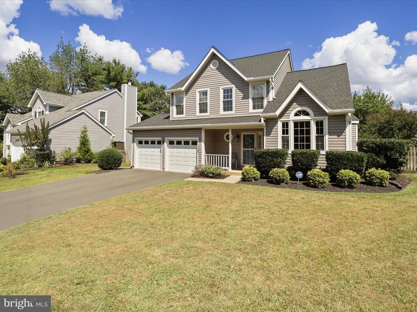 13250 STONE HEATHER, HERNDON, Virginia 20171, 3 Bedrooms Bedrooms, 7 Rooms Rooms,2 BathroomsBathrooms,Residential,For sale,13250 STONE HEATHER,VAFX2262004 MLS # VAFX2262004