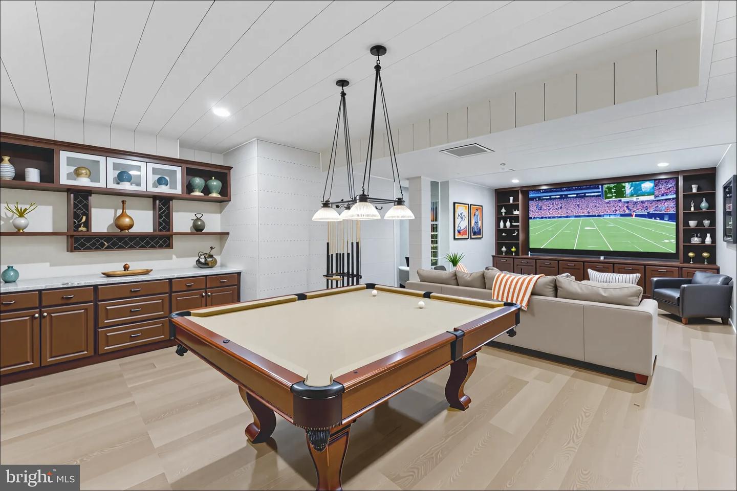 7224 ROOSEVELT AVE, FALLS CHURCH, Virginia 22042, 4 Bedrooms Bedrooms, ,1 BathroomBathrooms,Residential,For sale,7224 ROOSEVELT AVE,VAFX2262020 MLS # VAFX2262020