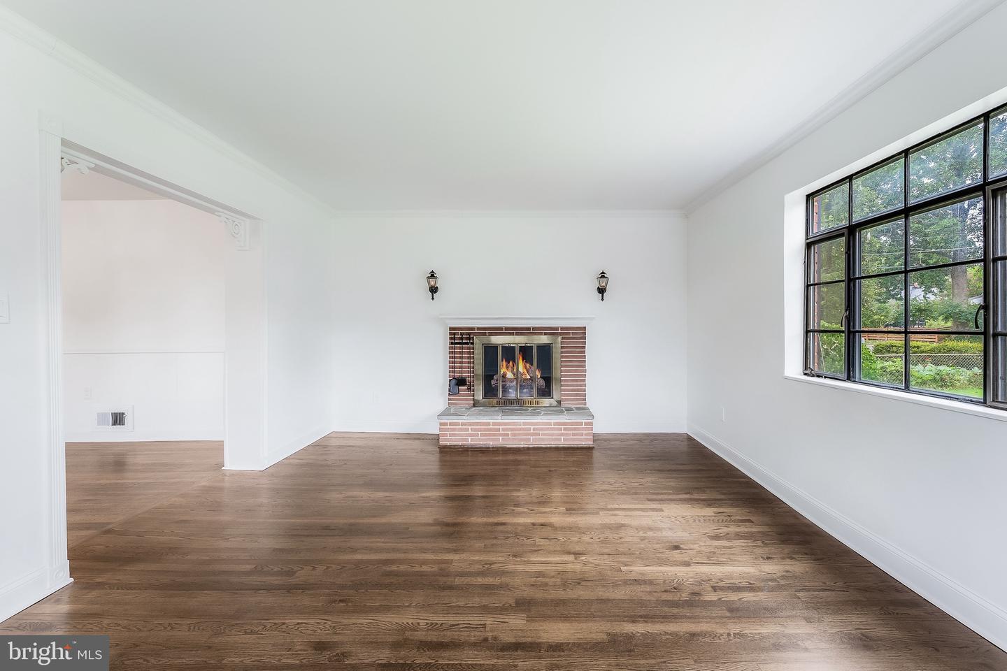 7224 ROOSEVELT AVE, FALLS CHURCH, Virginia 22042, 4 Bedrooms Bedrooms, ,1 BathroomBathrooms,Residential,For sale,7224 ROOSEVELT AVE,VAFX2262020 MLS # VAFX2262020