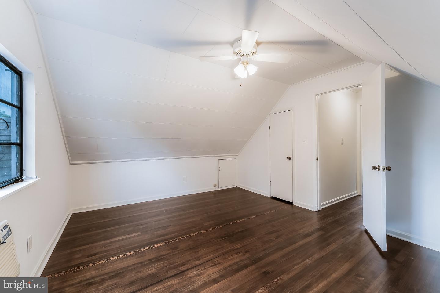 7224 ROOSEVELT AVE, FALLS CHURCH, Virginia 22042, 4 Bedrooms Bedrooms, ,1 BathroomBathrooms,Residential,For sale,7224 ROOSEVELT AVE,VAFX2262020 MLS # VAFX2262020