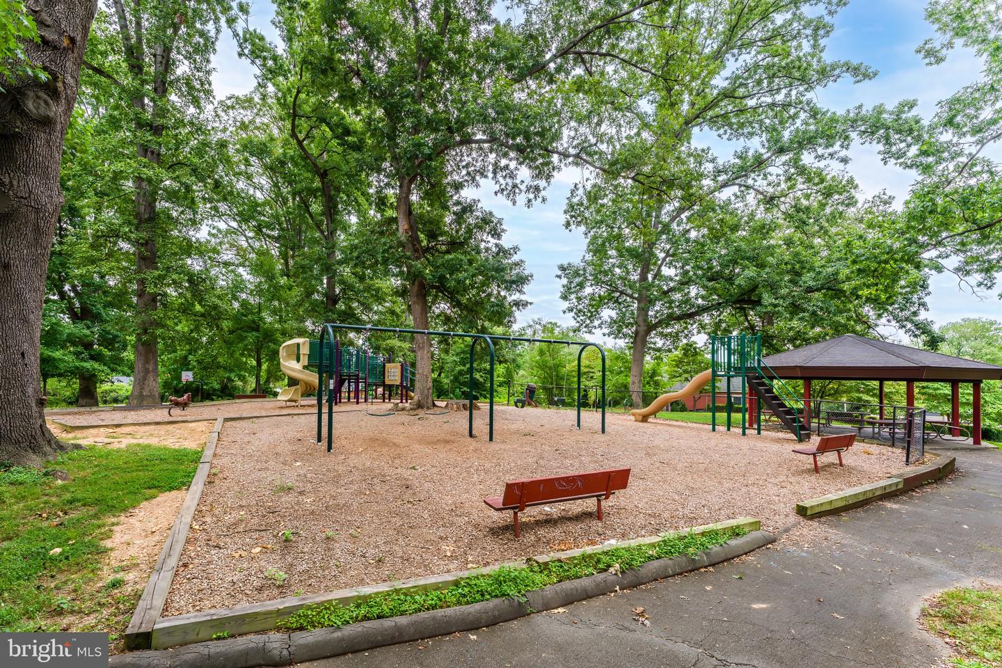 7224 ROOSEVELT AVE, FALLS CHURCH, Virginia 22042, 4 Bedrooms Bedrooms, ,1 BathroomBathrooms,Residential,For sale,7224 ROOSEVELT AVE,VAFX2262020 MLS # VAFX2262020
