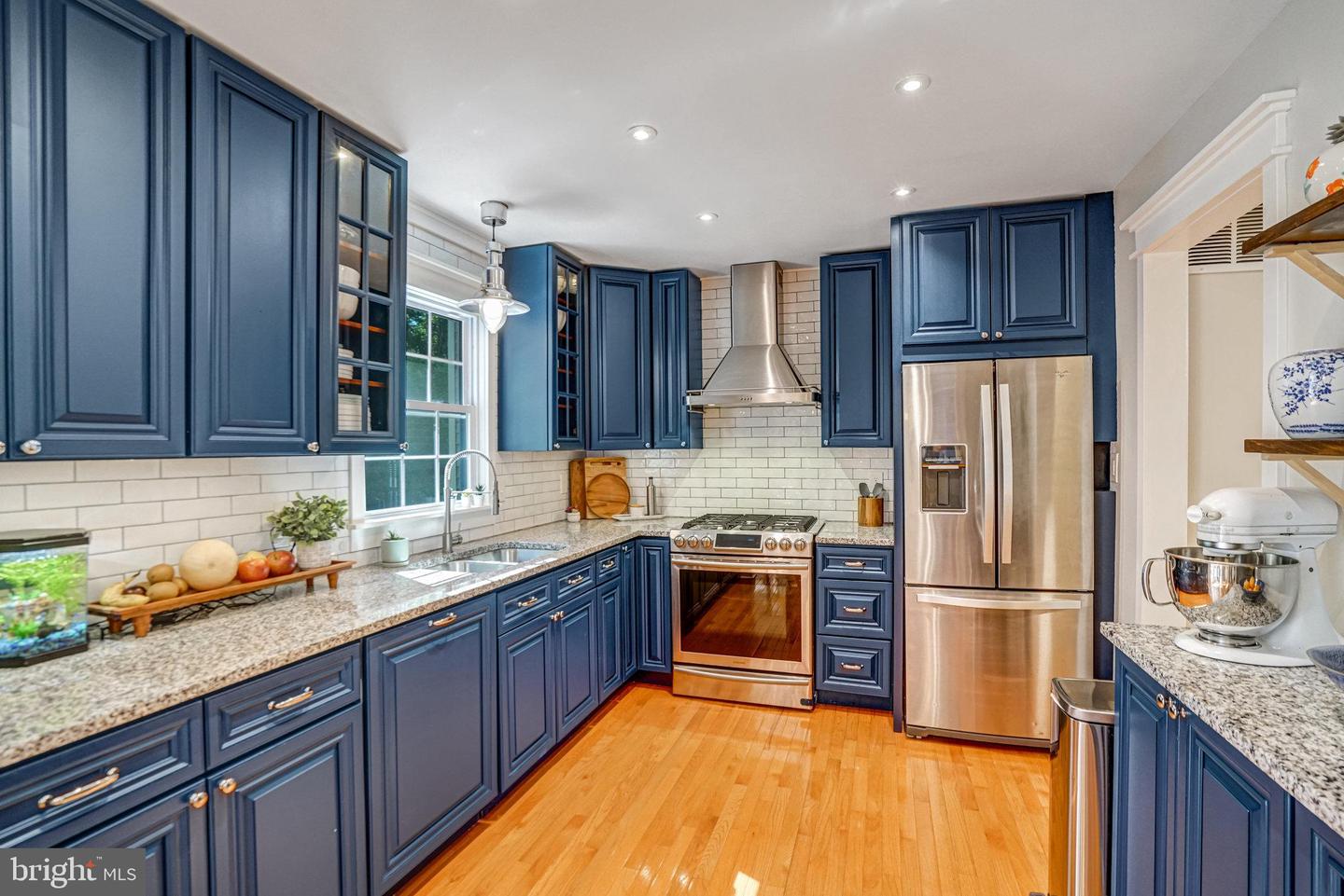 7923 FOREST PATH WAY, SPRINGFIELD, Virginia 22153, 3 Bedrooms Bedrooms, ,2 BathroomsBathrooms,Residential,For sale,7923 FOREST PATH WAY,VAFX2262132 MLS # VAFX2262132