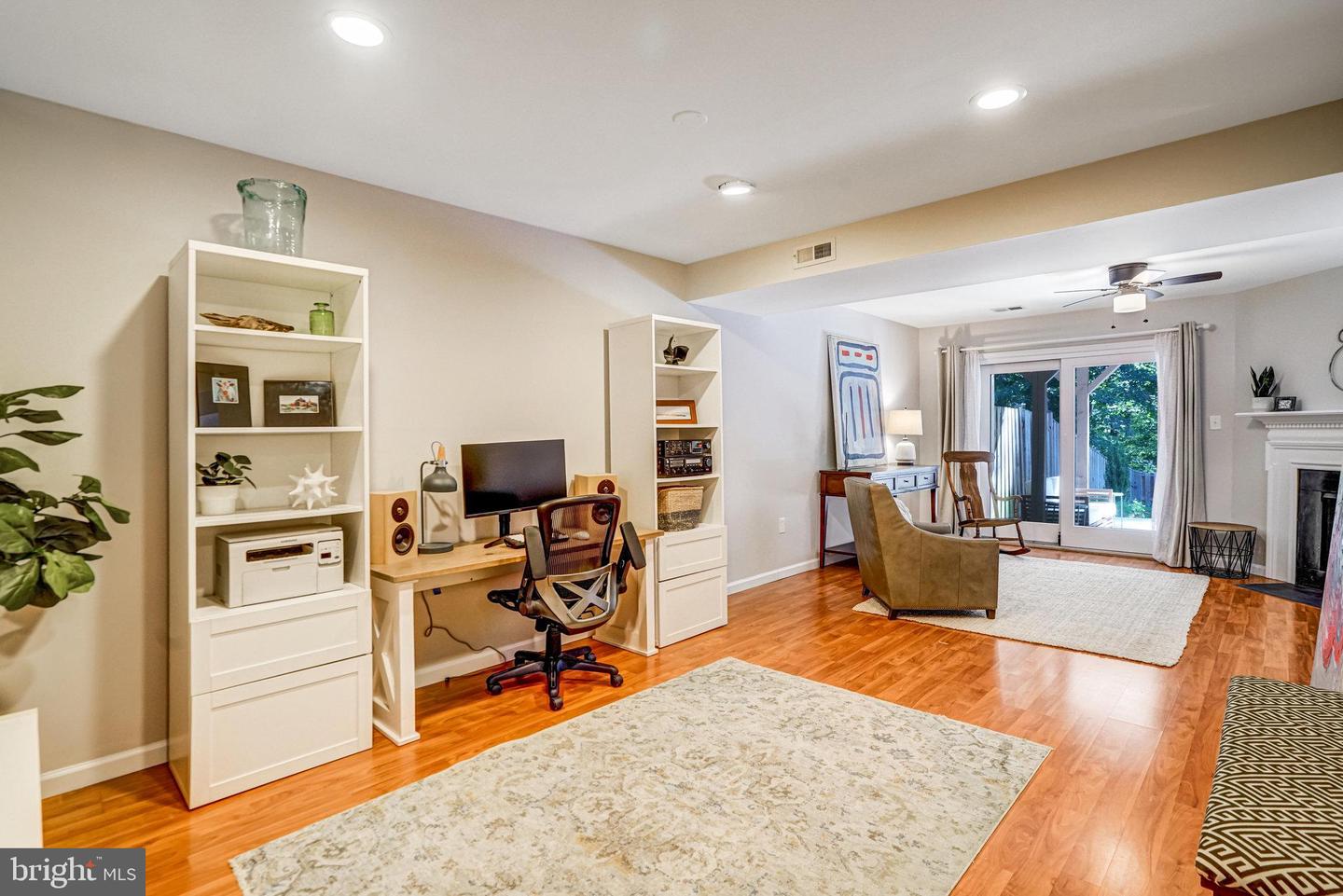 7923 FOREST PATH WAY, SPRINGFIELD, Virginia 22153, 3 Bedrooms Bedrooms, ,2 BathroomsBathrooms,Residential,For sale,7923 FOREST PATH WAY,VAFX2262132 MLS # VAFX2262132