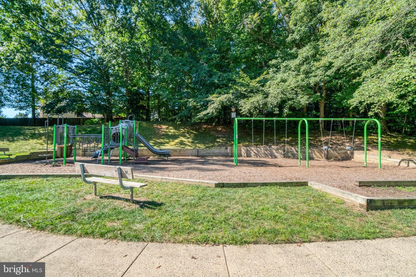 7923 FOREST PATH WAY, SPRINGFIELD, Virginia 22153, 3 Bedrooms Bedrooms, ,2 BathroomsBathrooms,Residential,For sale,7923 FOREST PATH WAY,VAFX2262132 MLS # VAFX2262132