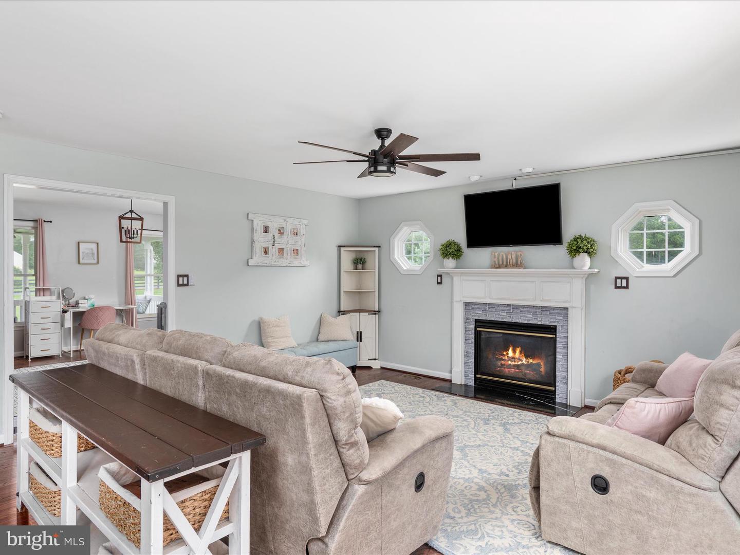 48 MADDOX LN, AMISSVILLE, Virginia 20106, 4 Bedrooms Bedrooms, ,3 BathroomsBathrooms,Residential,For sale,48 MADDOX LN,VARP2002232 MLS # VARP2002232