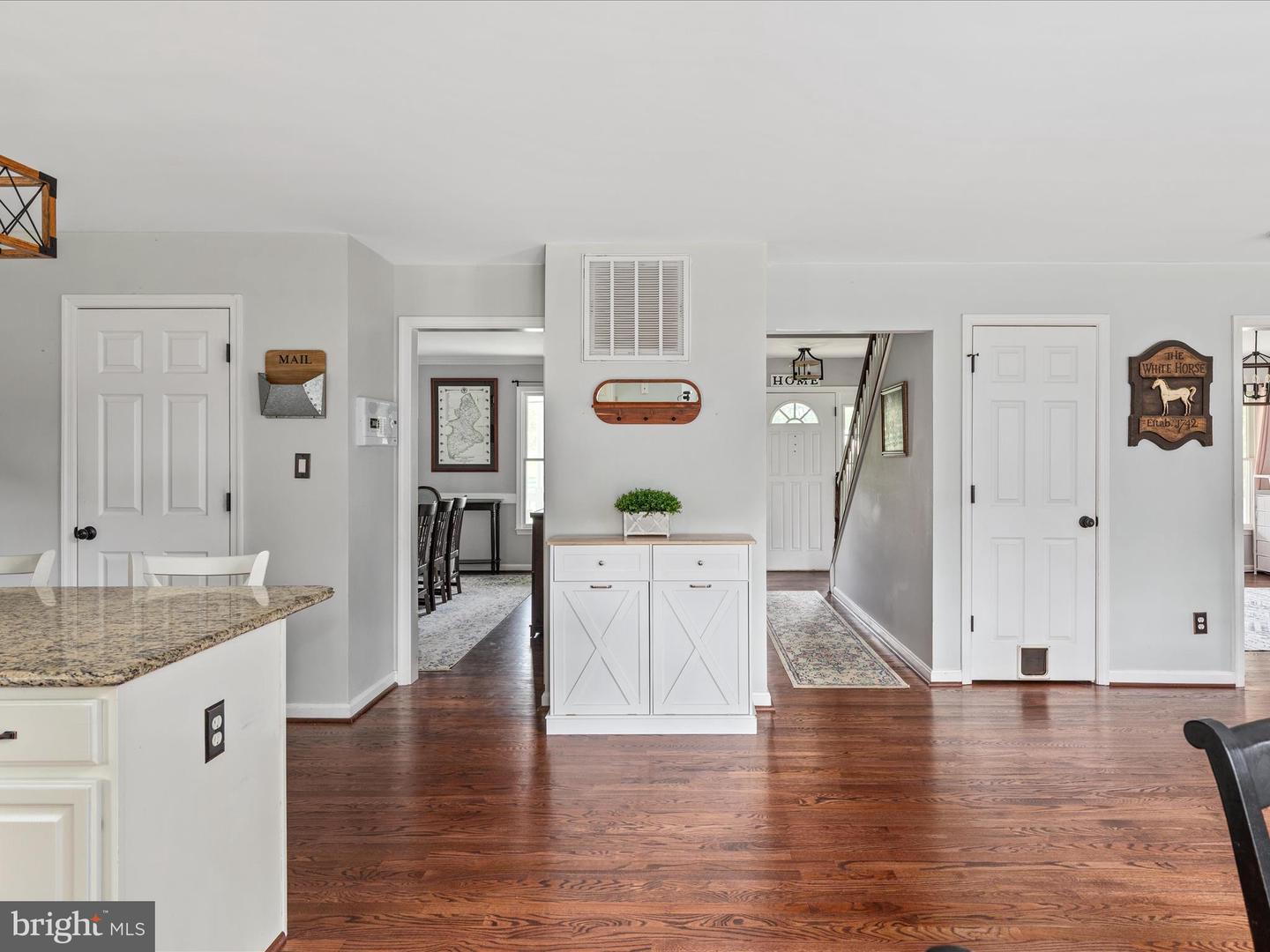 48 MADDOX LN, AMISSVILLE, Virginia 20106, 4 Bedrooms Bedrooms, ,3 BathroomsBathrooms,Residential,For sale,48 MADDOX LN,VARP2002232 MLS # VARP2002232
