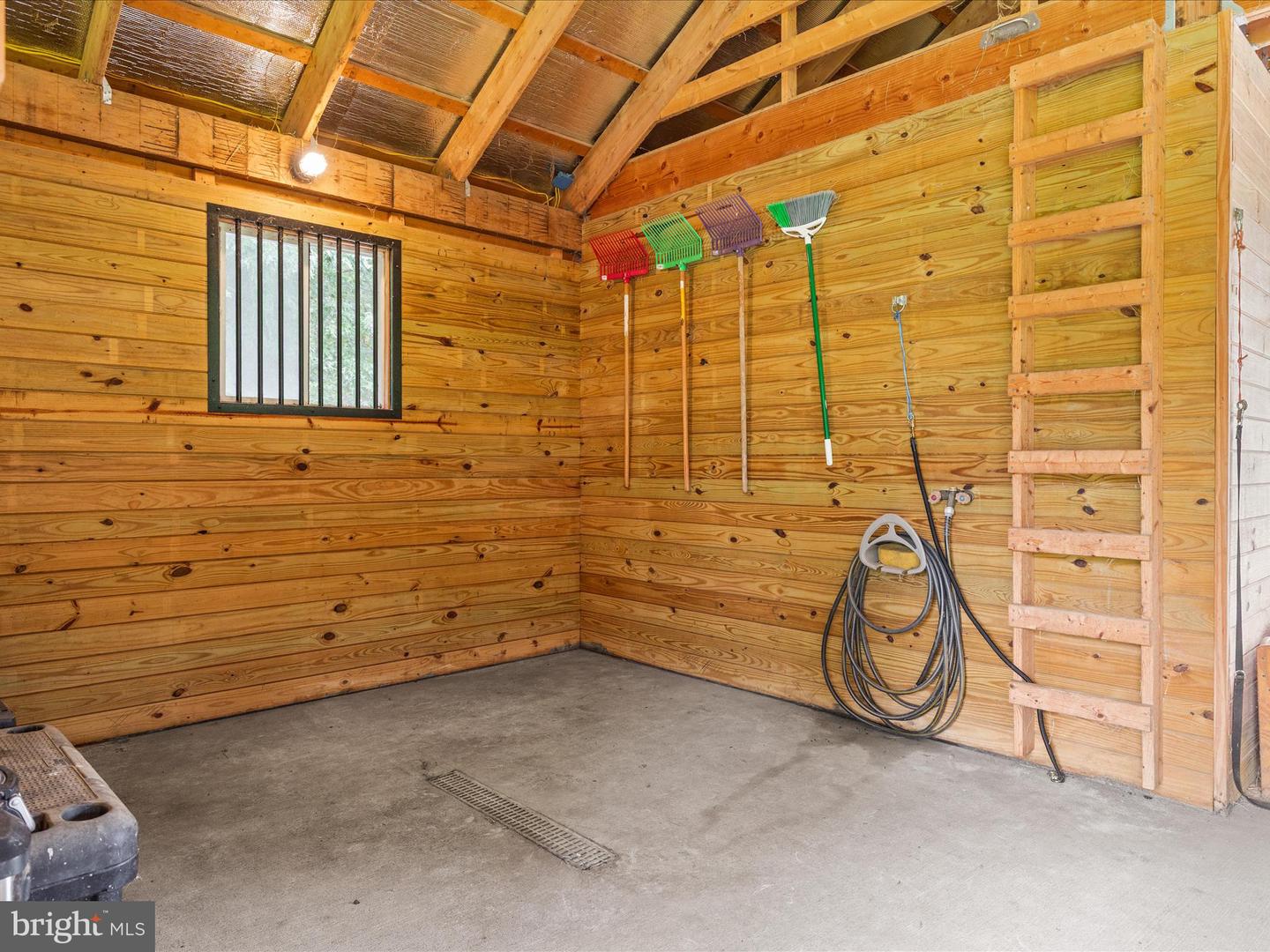 48 MADDOX LN, AMISSVILLE, Virginia 20106, 4 Bedrooms Bedrooms, ,3 BathroomsBathrooms,Residential,For sale,48 MADDOX LN,VARP2002232 MLS # VARP2002232