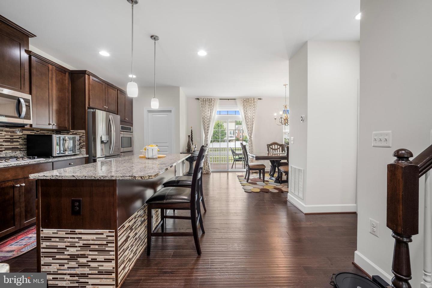 16660 BOLLING BROOK CT, WOODBRIDGE, Virginia 22191, 3 Bedrooms Bedrooms, ,3 BathroomsBathrooms,Residential,For sale,16660 BOLLING BROOK CT,VAPW2102052 MLS # VAPW2102052