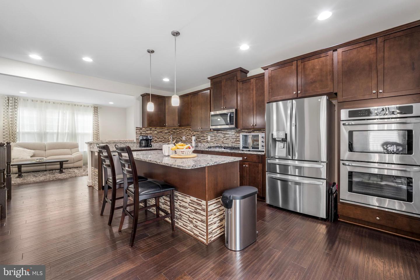 16660 BOLLING BROOK CT, WOODBRIDGE, Virginia 22191, 3 Bedrooms Bedrooms, ,3 BathroomsBathrooms,Residential,For sale,16660 BOLLING BROOK CT,VAPW2102052 MLS # VAPW2102052