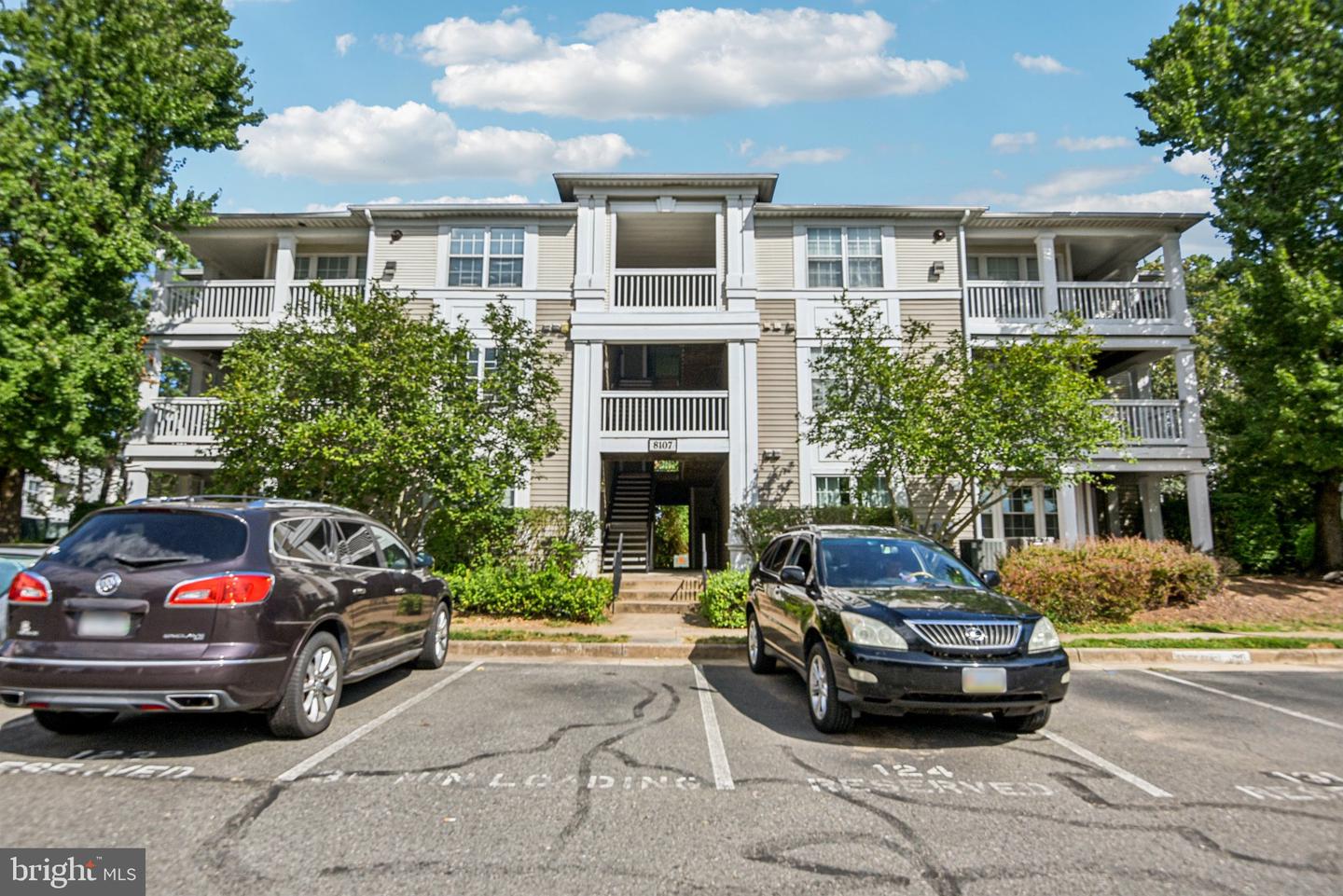 8107 LACY DR #201, MANASSAS, Virginia 20109, 2 Bedrooms Bedrooms, ,2 BathroomsBathrooms,Residential,For sale,8107 LACY DR #201,VAPW2102088 MLS # VAPW2102088