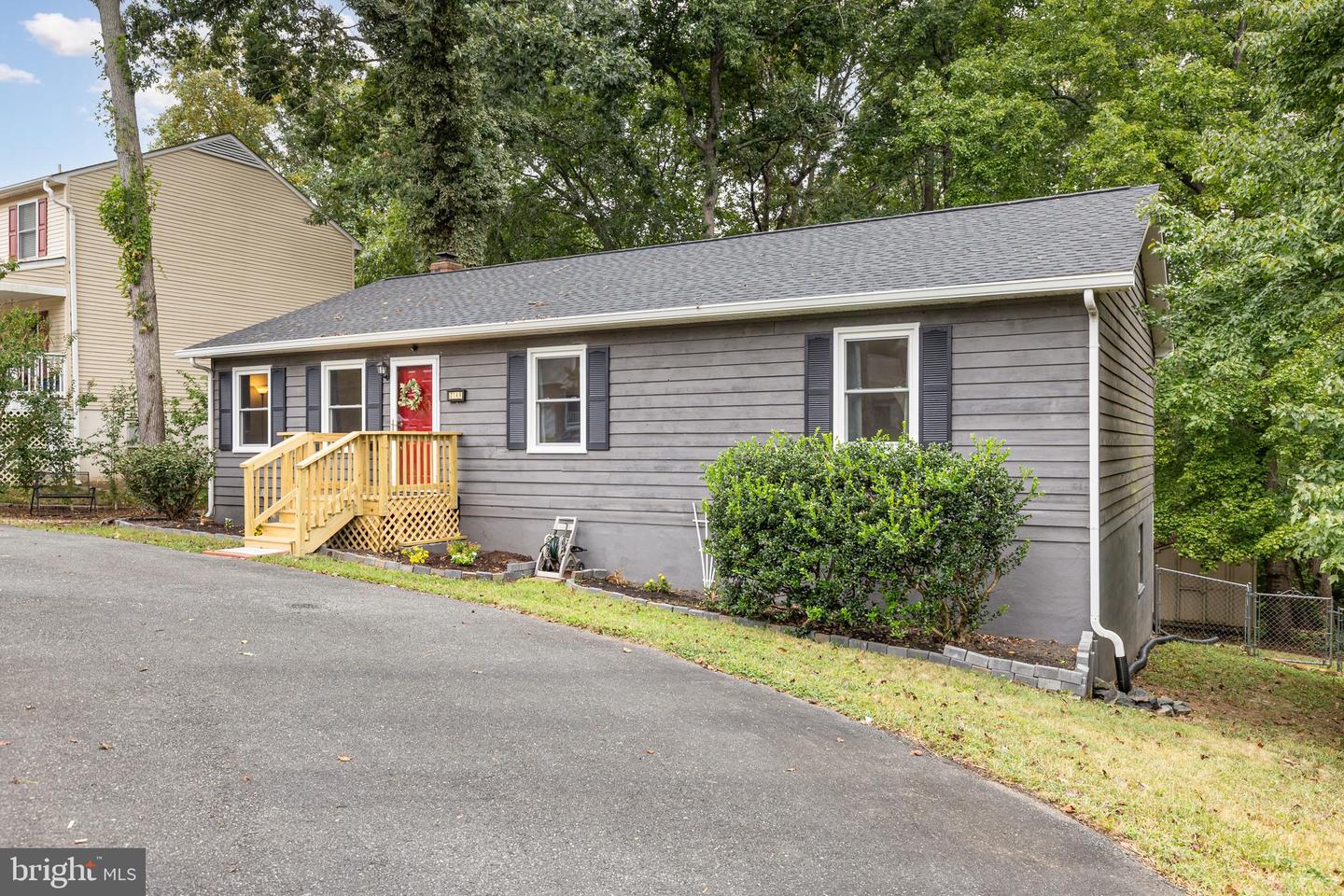 2149 AQUIA DR, STAFFORD, Virginia 22554, 4 Bedrooms Bedrooms, 12 Rooms Rooms,2 BathroomsBathrooms,Residential,For sale,2149 AQUIA DR,VAST2041992 MLS # VAST2041992